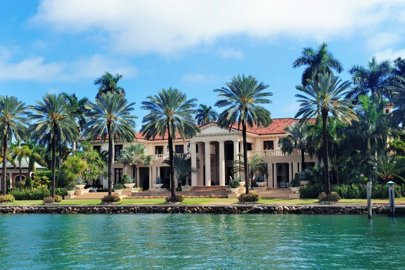 Illustration for Michael S. Smith & Iris Smith's story